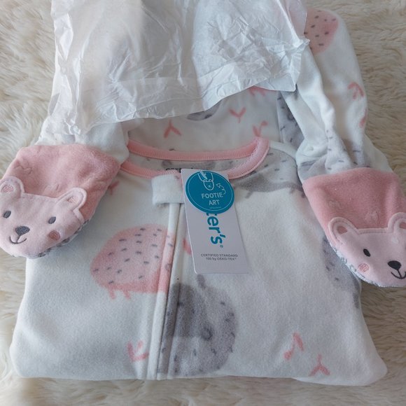 3/$20 Carter Girl Hedgehog Footie Pajama. - Picture 2 of 9